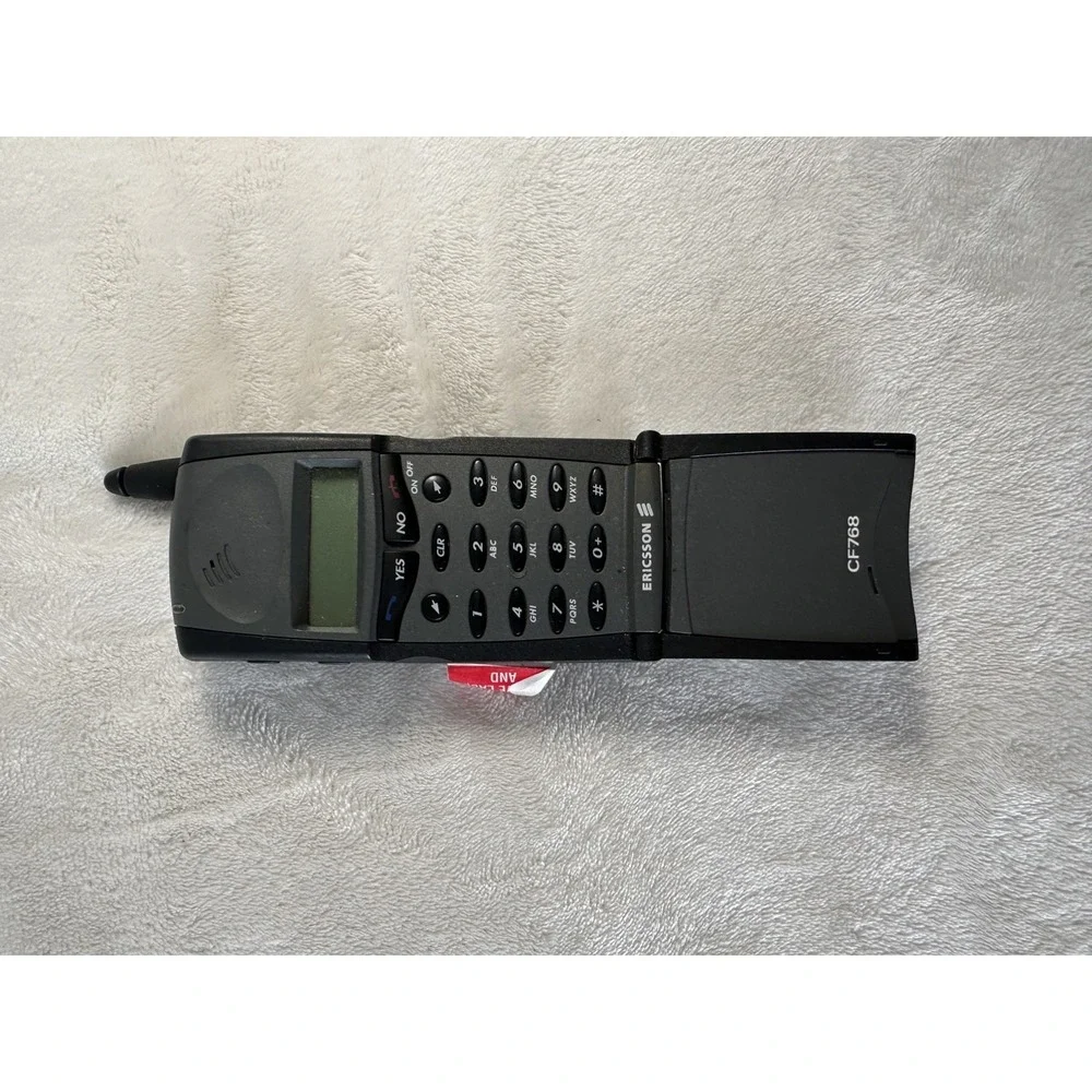 Vintage Ericsson GF768 Black Mobile Phone Flip –1990s.Untested